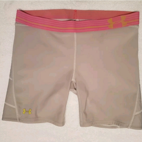 Womens Under Armour Padded Sliding Shorts Size Medium Gray Athletic Compression - Picture 1 of 8